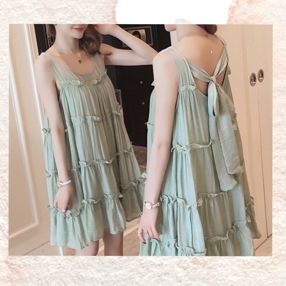 🔴 CLEARANCE 🔴 NWOT GREEN BABYDOLL DRESS